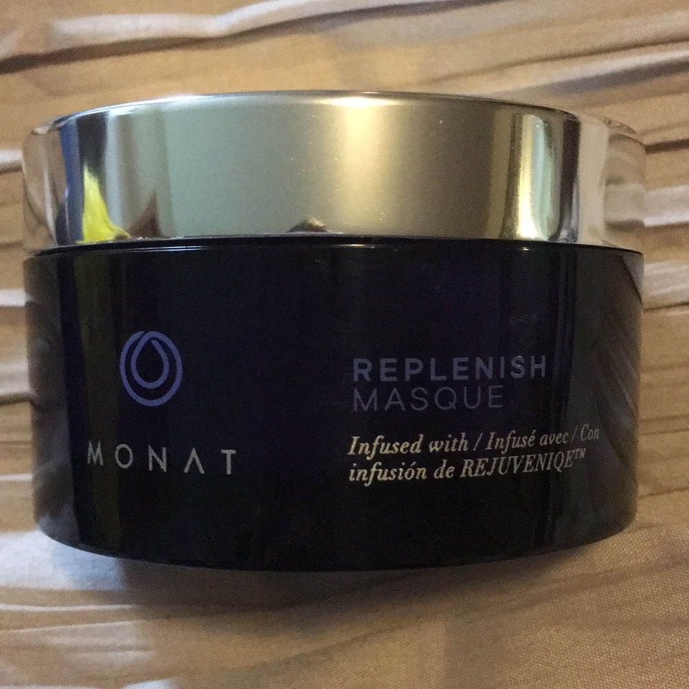 Monat Replenish Masque